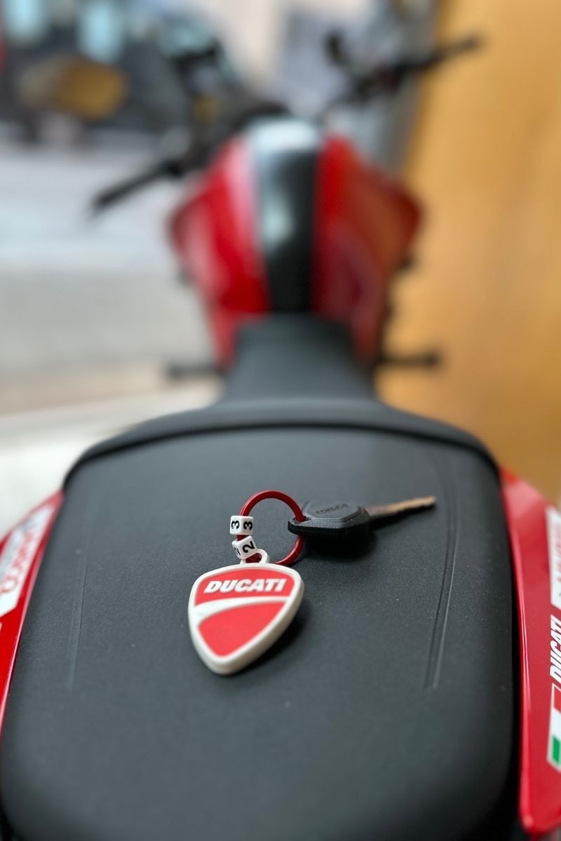Motorrad-Sattel-Schl&uuml;ssel-Ducati