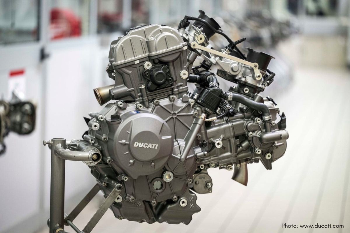 New-Ducati-Engine-photo